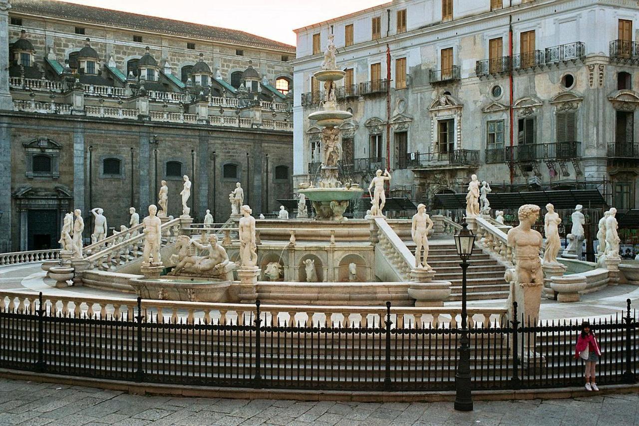 Dagnino House - Luxury Apartment In The Center Of Palermo Kültér fotó